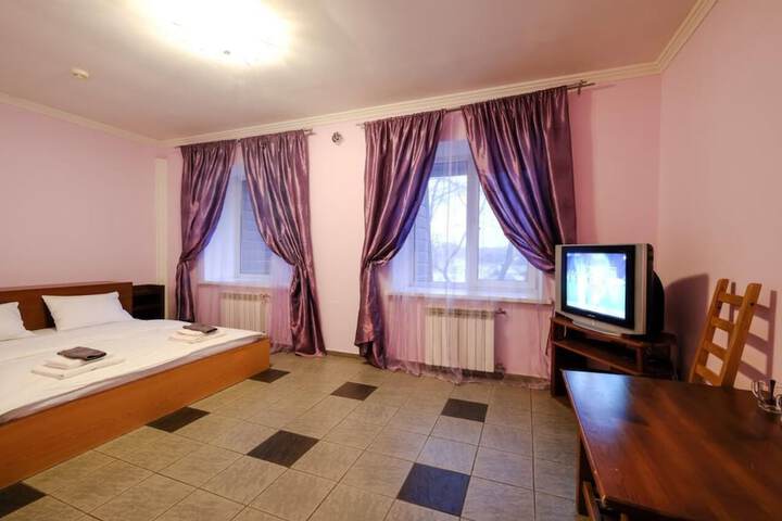 Room 14 of 27