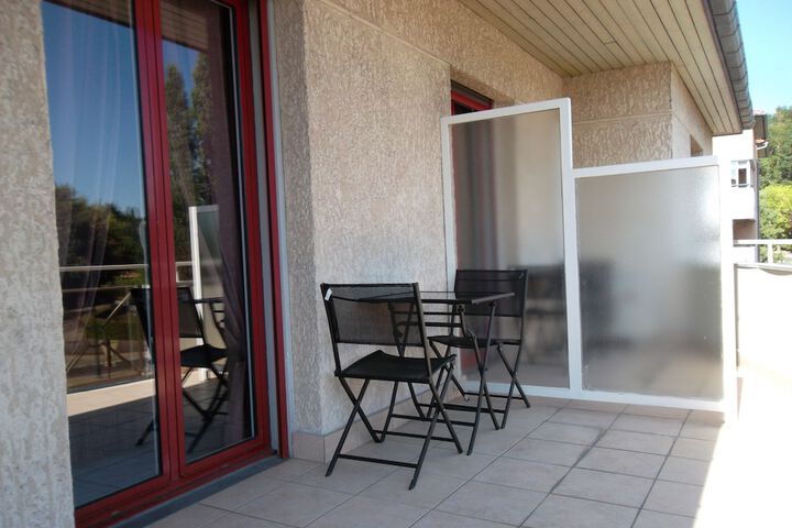 Terrace/Patio 101 of 143