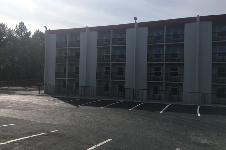 Hotel 11 of 13