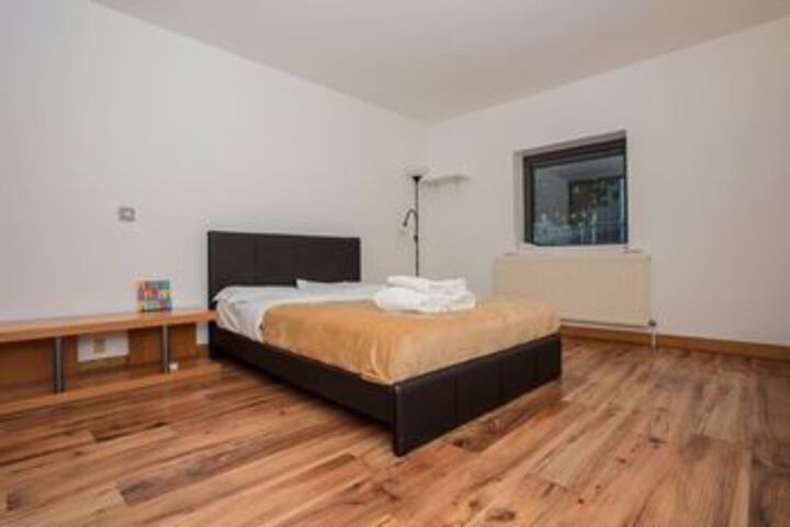 Room 7 of 21