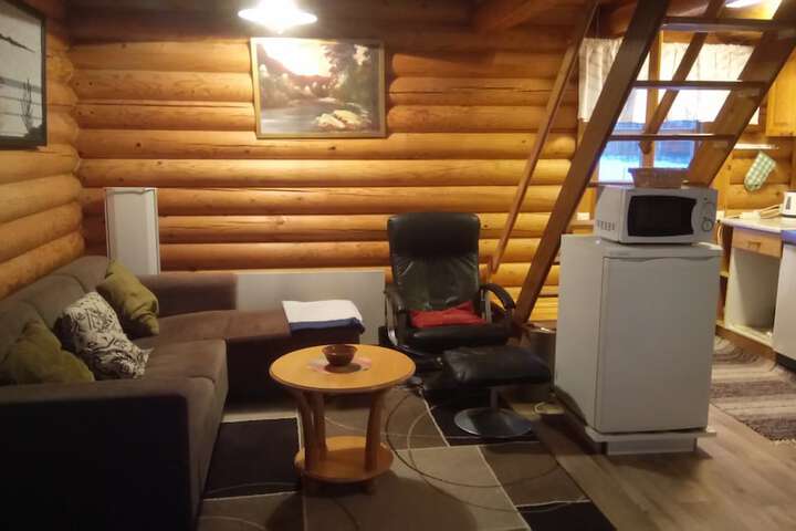 Room 10 of 48