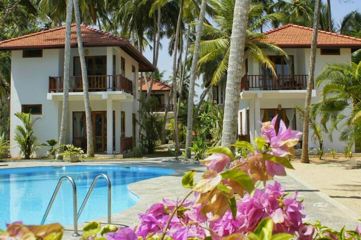 Good Karma Ayurvedic Resort in Rekawa