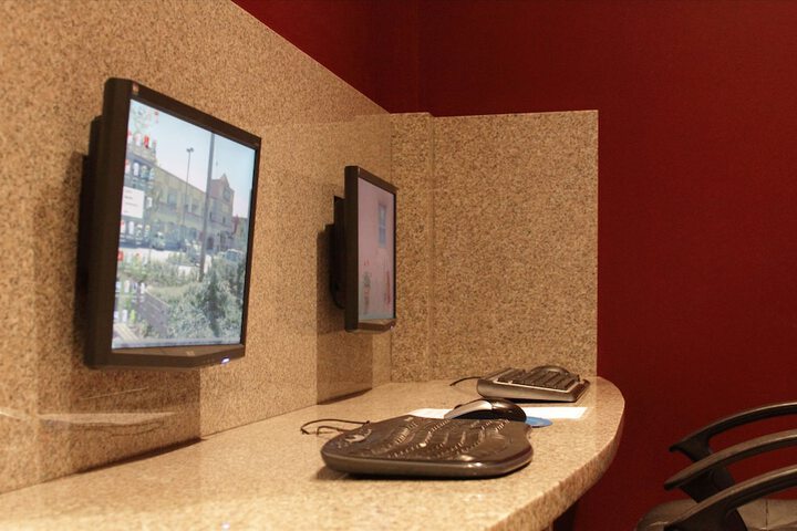 Business Center 53 of 62