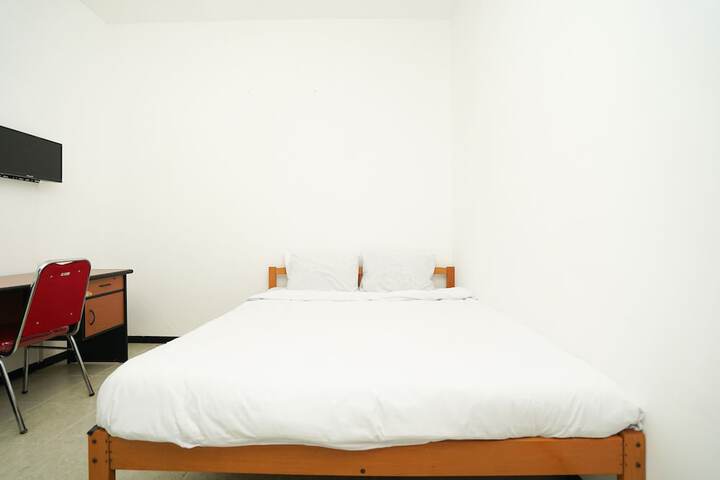 Room 5 of 45