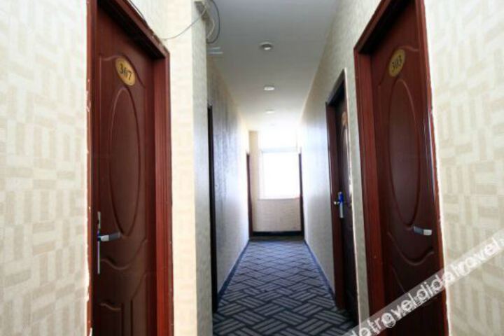 Hotel Interior 11 of 20