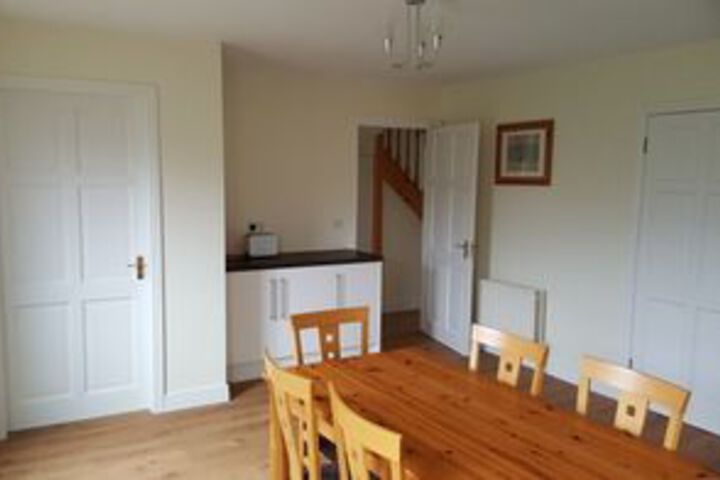 Room 11 of 25
