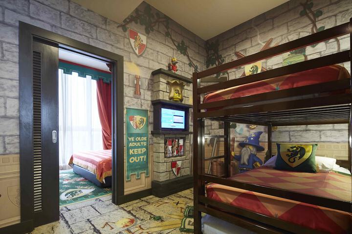Room 16 of 58