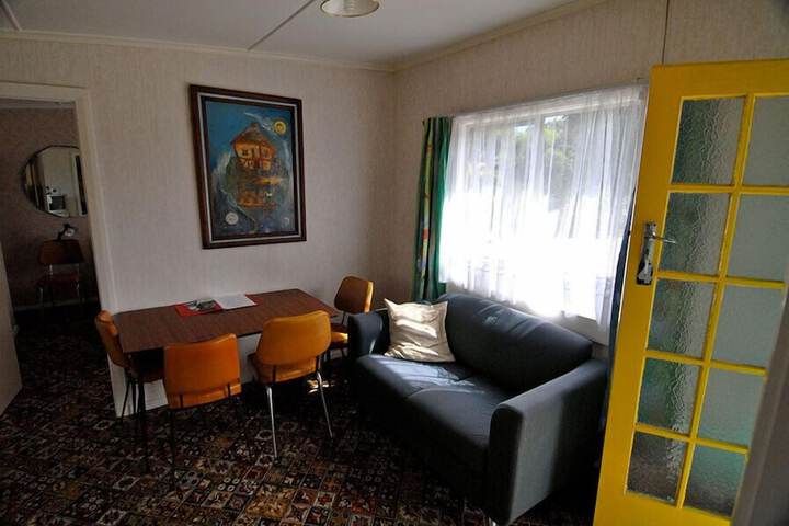 Room 28 of 41