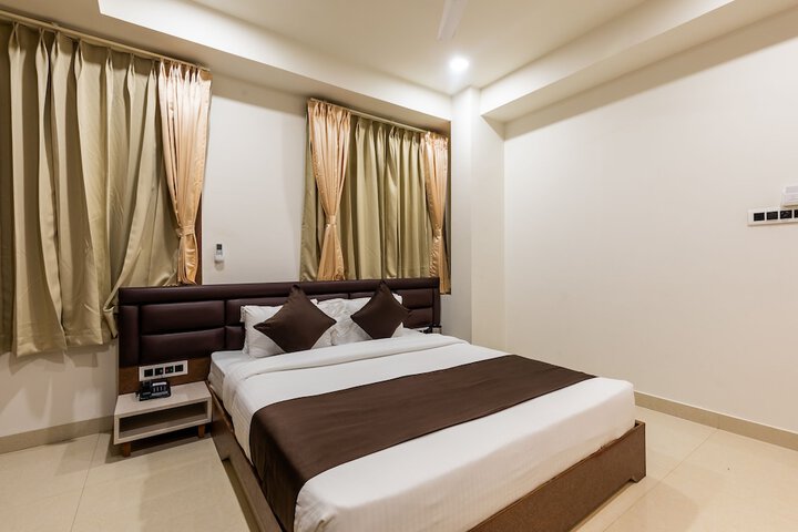Room 15 of 62