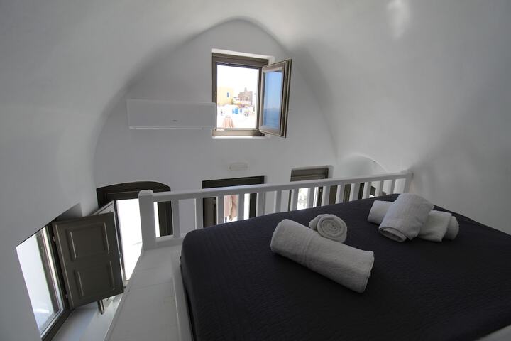 Room 25 of 65
