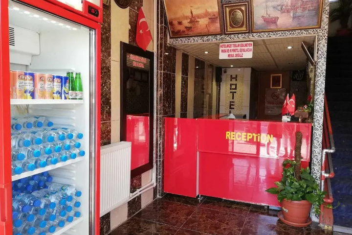 Omur Hotel