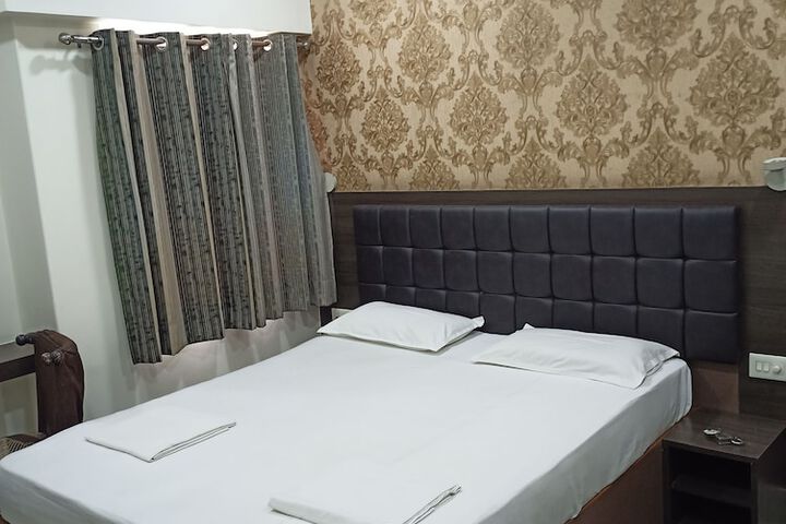 Room 7 of 79