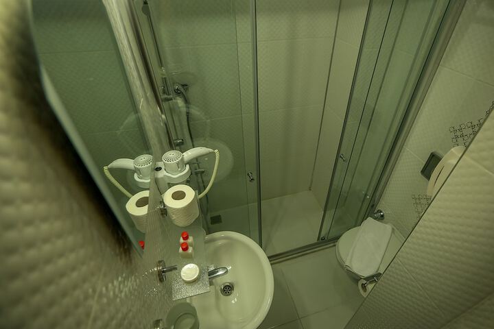 Room 60 of 119