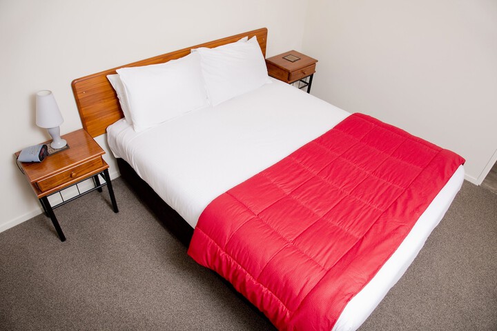 Room 7 of 61
