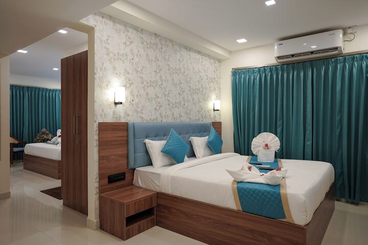 Room 43 of 91