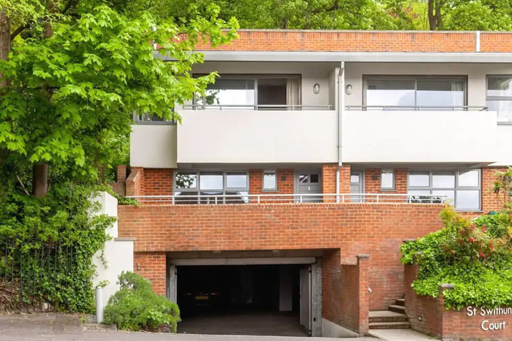 No. 01 St. Swithuns Court