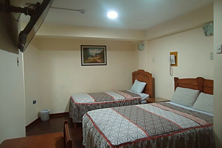 Room 26 of 74
