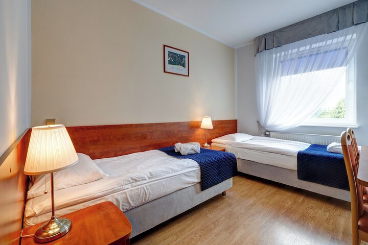 Room 18 of 30