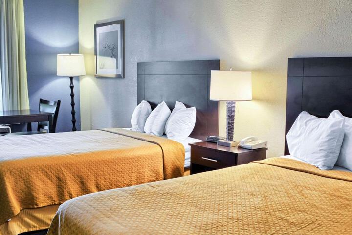 1 Double Bed (1 of 8)