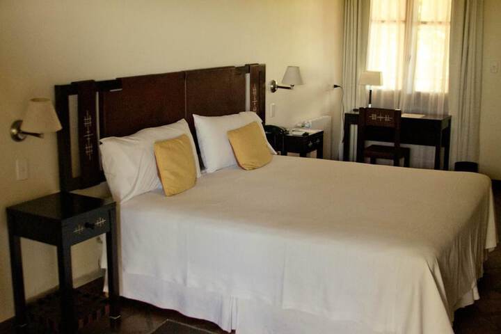 Room 7 of 42