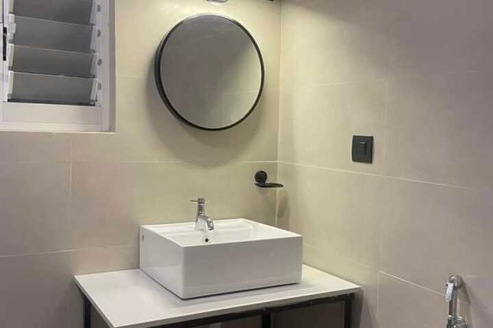 Room 12 of 15