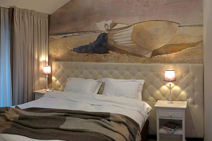 Room 21 of 69