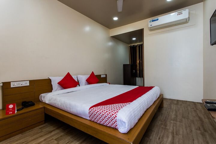 Room 14 of 21