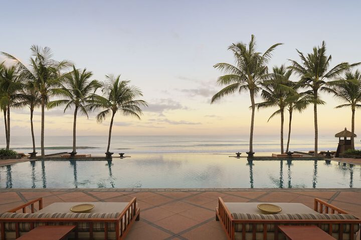 Pool 70 of 122