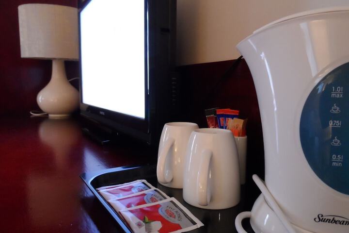 Breakfast/Coffee Service 25 of 43