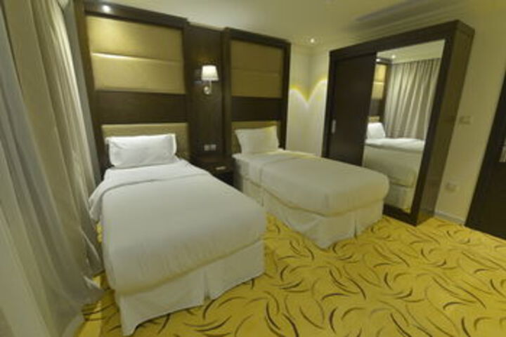 Room 12 of 51
