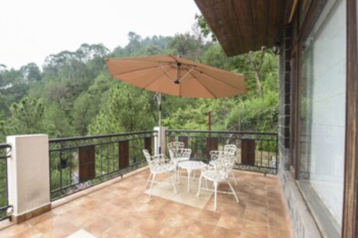 Terrace/Patio 24 of 25