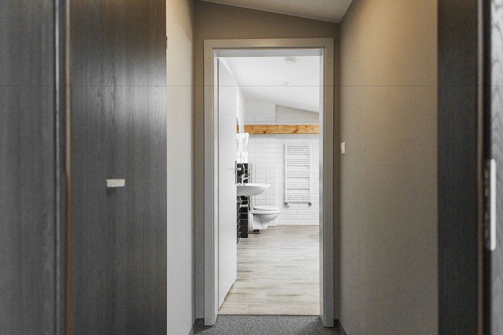 Room 16 of 59