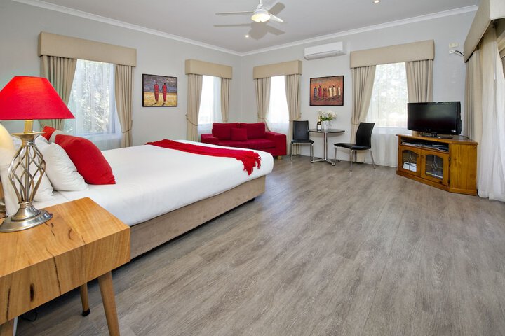 Room 2 of 54