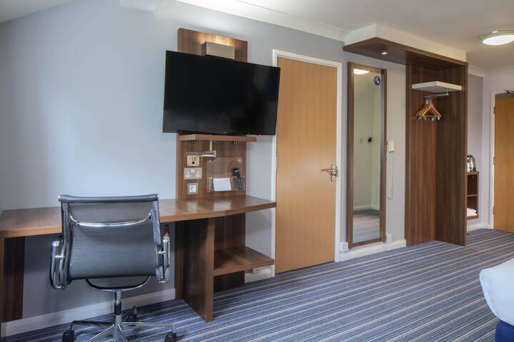 Room 18 of 52