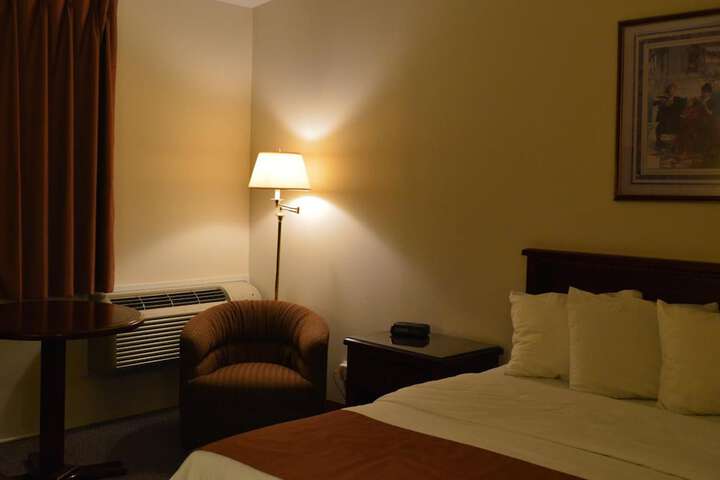 Room 16 of 43