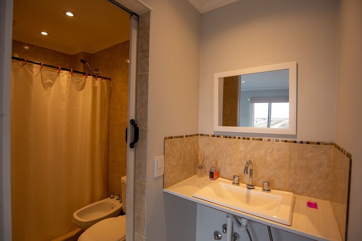 Room 8 of 29