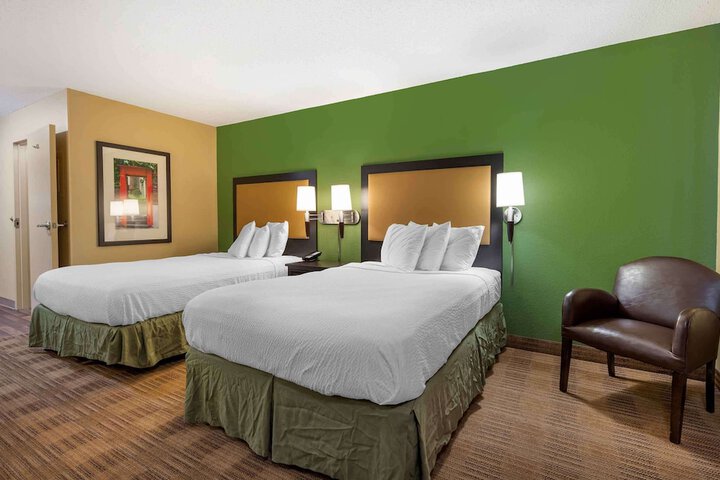 Studio 2 Double Beds (3 of 5)