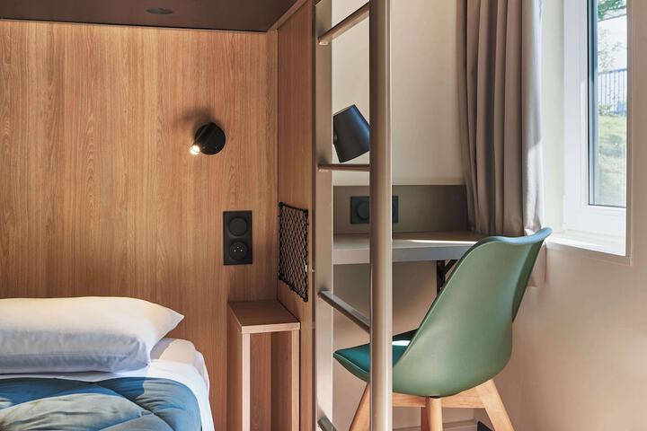 Room 8 of 26