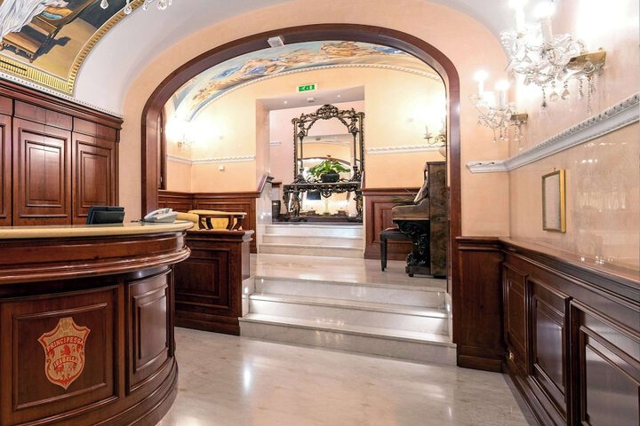 Hotel Lobby