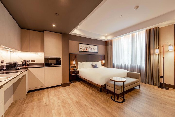 Room 47 of 132