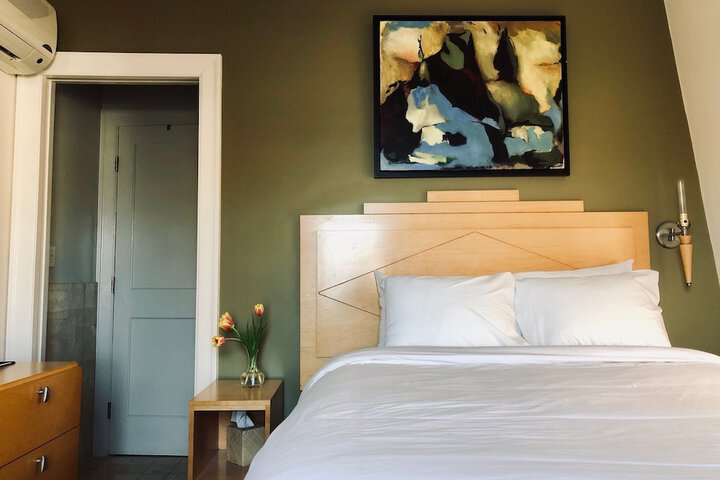 Room 5 of 21