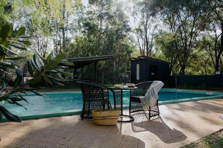 Pool 27 of 36