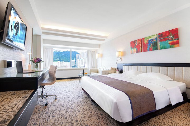 Room 40 of 106