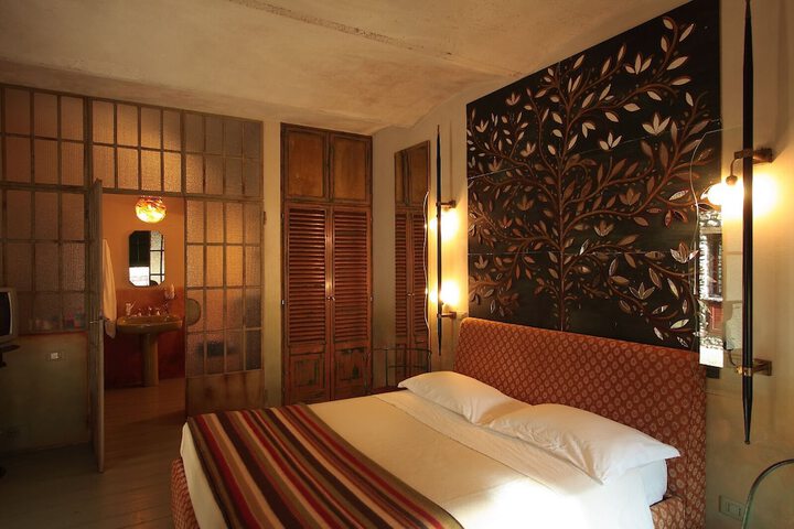 Room 3 of 14