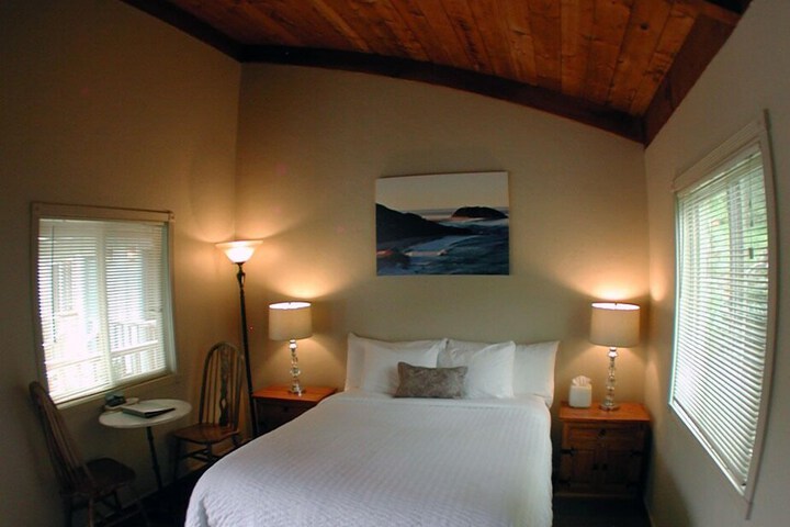Room 15 of 43