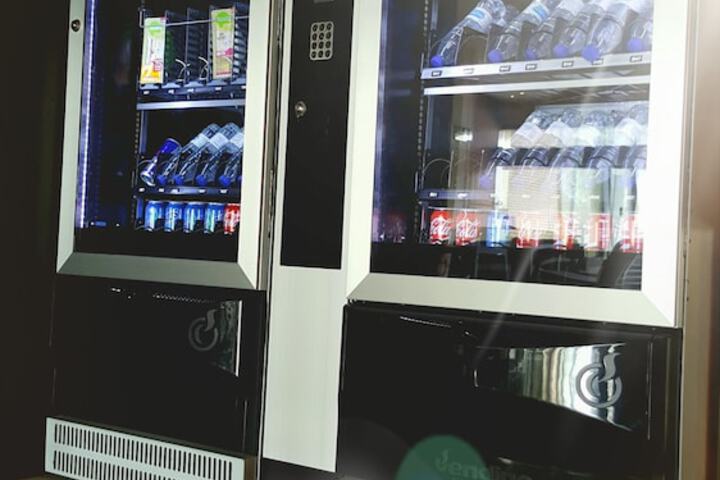 Vending machine