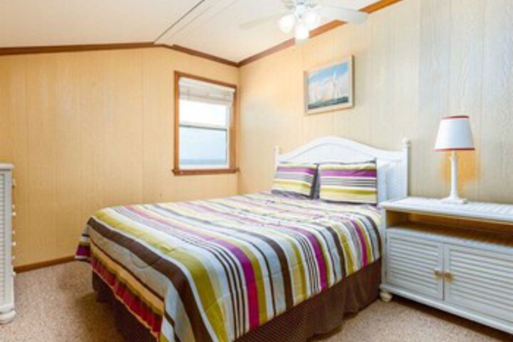 Room 78 of 99