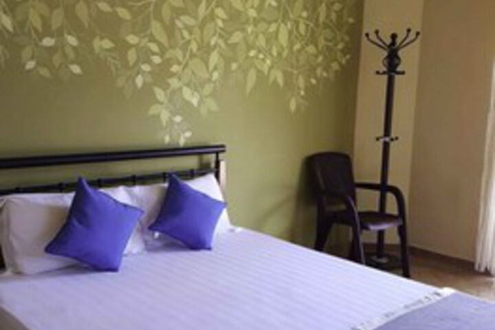 Room 14 of 20