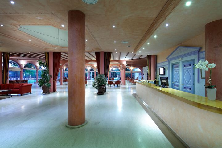 Lobby Photos