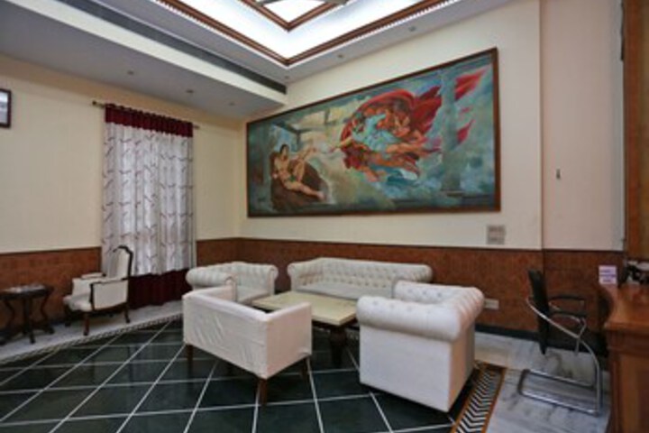 Hotel Interior 15 of 39